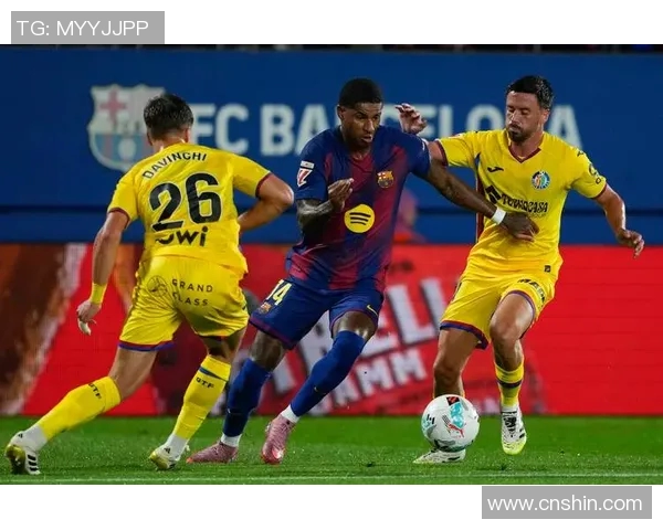 赫塔菲与多特蒙德激战在即谁能在欧战舞台上笑到最后