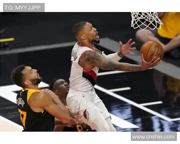 利拉德与博扬的对决：谁能在赛场上书写传奇篇章